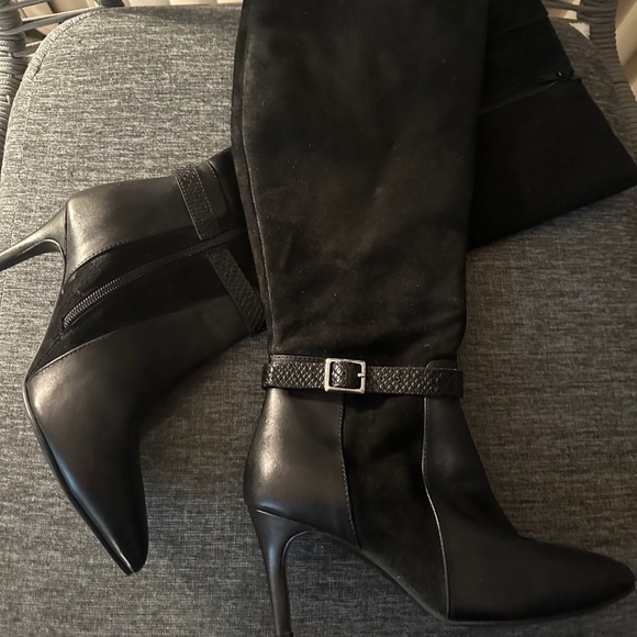New high heeled leather and suede Jacques Vert black boots - Picture 1 of 7